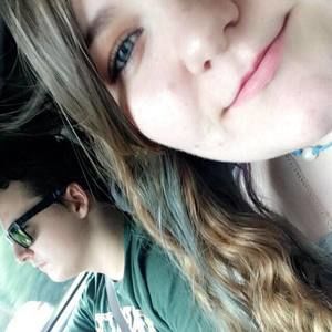 Meet your Posher, Carly